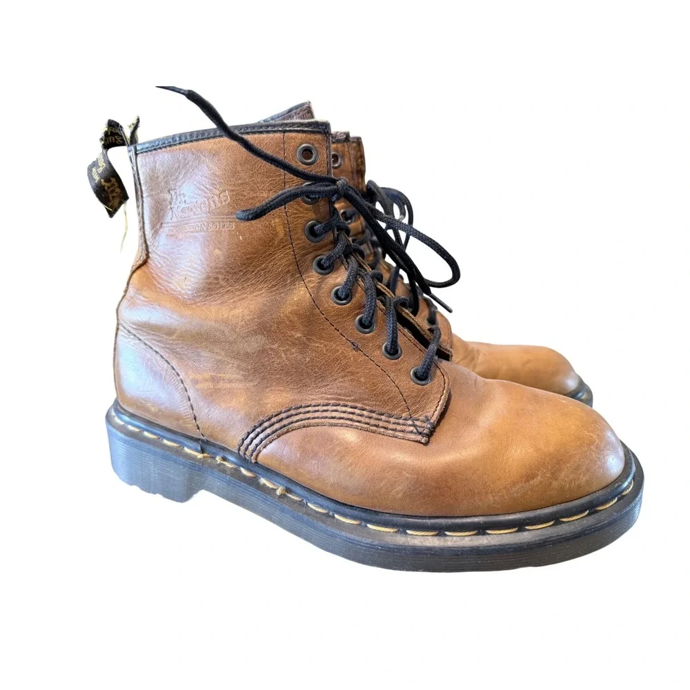 Dr. Martens 1460 Brown Leather 8 Eye Lace Up Combat Boots Mens 6‎ Womens 7